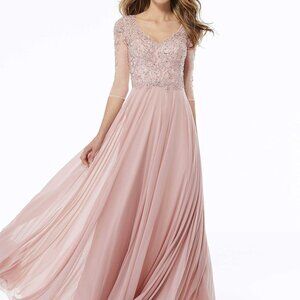 Elegant Pink Lace Evening Gown